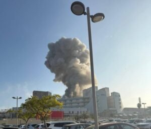 Iranian Missile Strikes Major Israeli Hospital, Thick Smoke Engulfs Soroka Medical Center