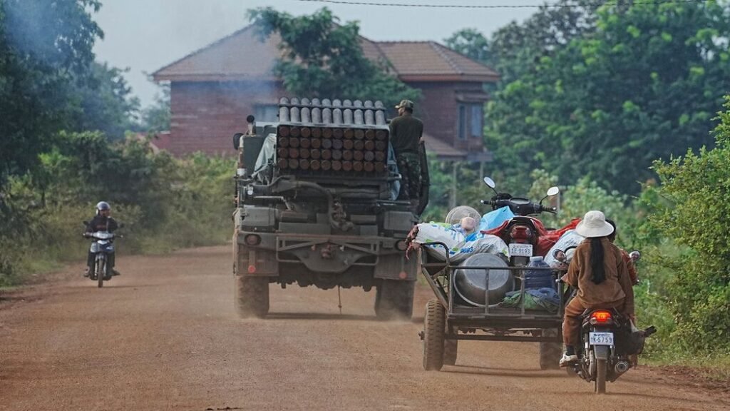 Thailand Declares Martial Law on Cambodia Border, PM Warns of 'State of War'