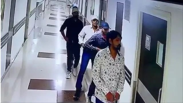 Firing Inside Patna Hospital: Murder Accused Chandan Mishra Shot by Rival Gang, Security Concerns Mount