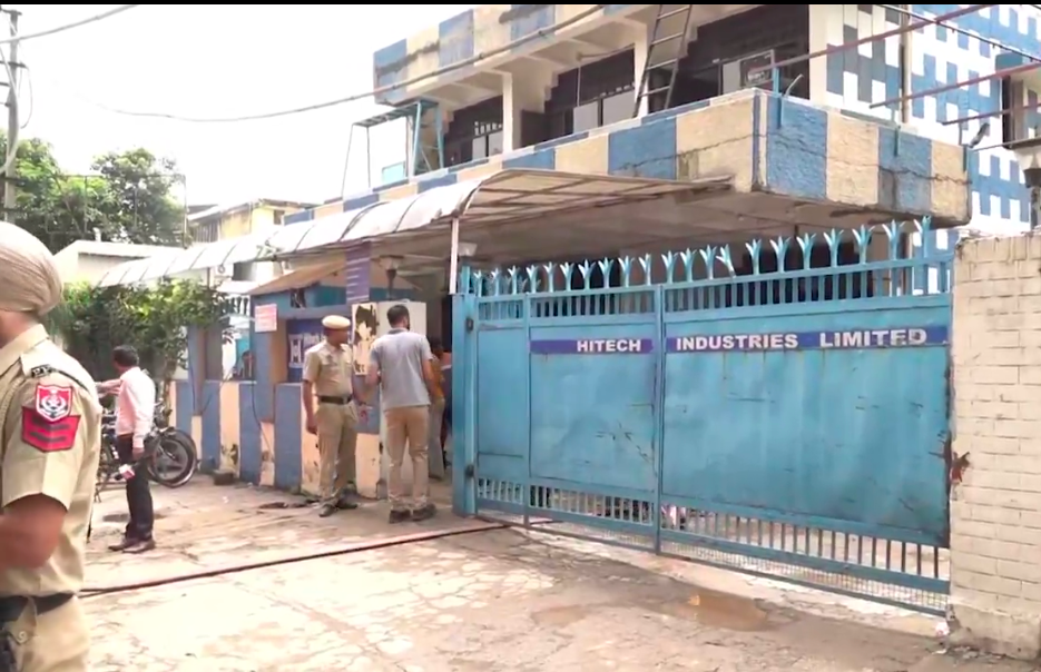 2 Dead, 3 Injured in Massive Blast at Mohali Oxygen Plant; Rescue Ops Underway