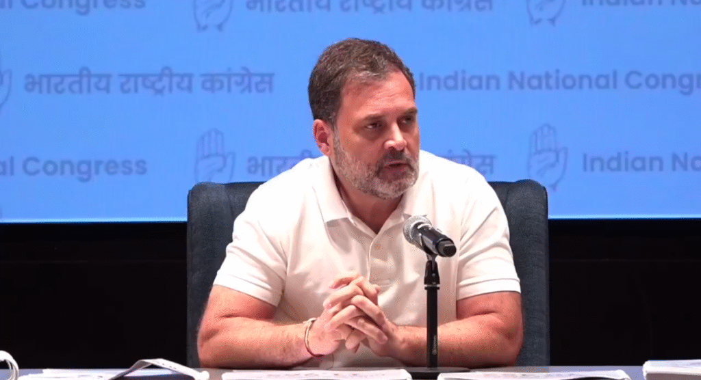 'Sign Declaration or Apologise to Nation': Election Commission's Ultimatum to Rahul Gandhi Over Voter Fraud Claims