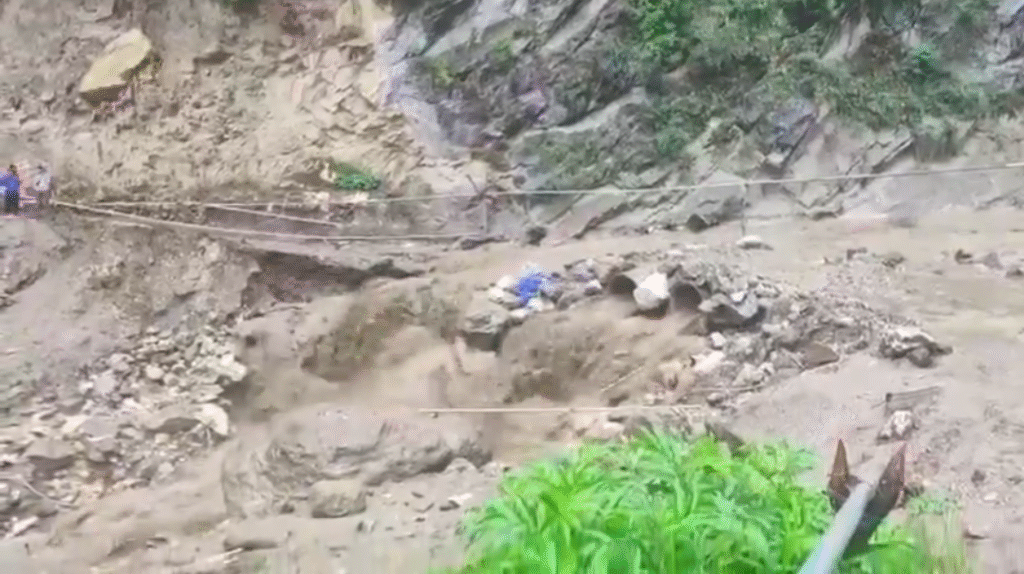 Kishtwar Cloudburst: Massive Cloudburst Hits Machail Mata Yatra Route, Casualties Feared